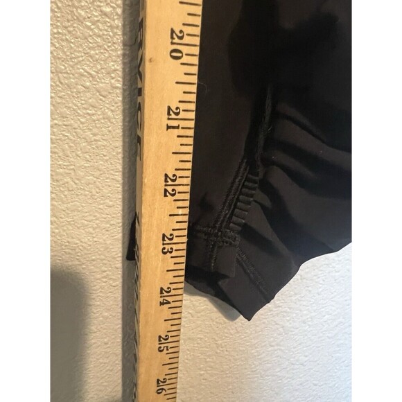 Lululemon Cropped Leggings Black Athletic Yoga Gym Womens Size 6 Namaste In Love - Picture 7 of 7